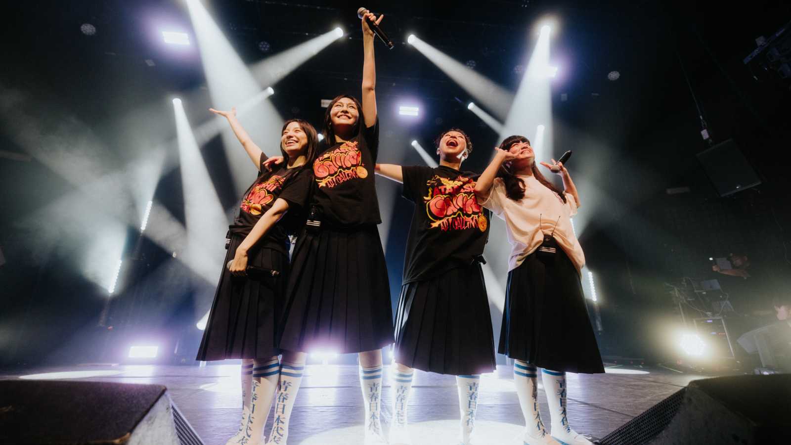 Live report ATARASHII GAKKO!