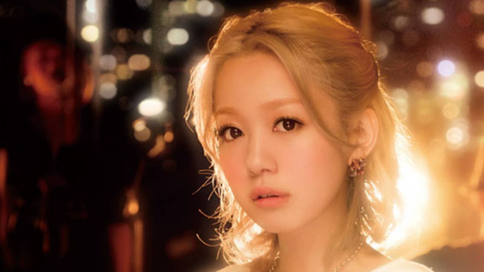 Nishino Kana © 2013 SME Records Inc. Provided by E-TALENTBANK.