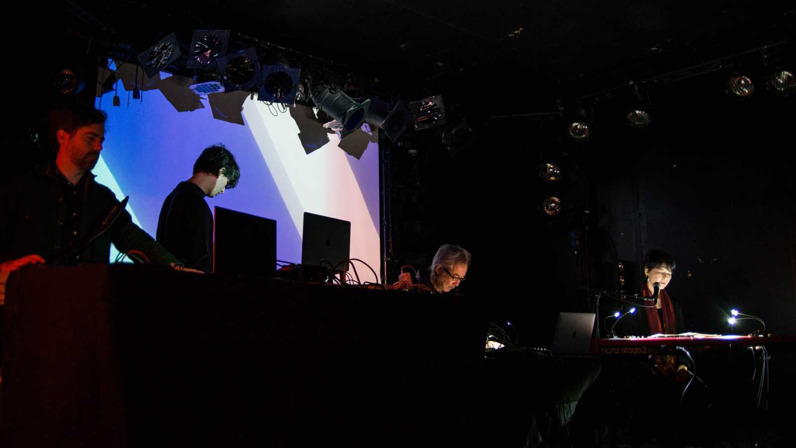 Visible Cloaks, Yoshio Ojima & Satsuki Shibano © Iina Kaikko (JaME Suomi)